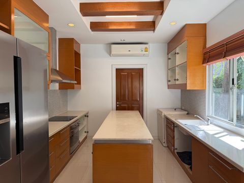 Single House Pool Villa 4 Bedrooms Sukhumvit 36 Garden Village - 4
