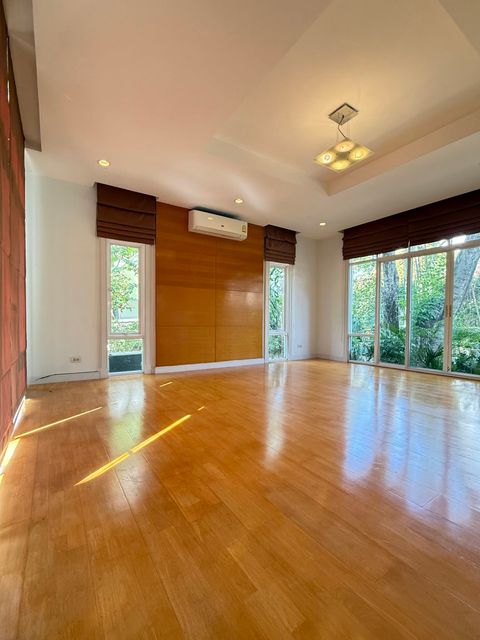 Single House Pool Villa 4 Bedrooms Sukhumvit 36 Garden Village - 5
